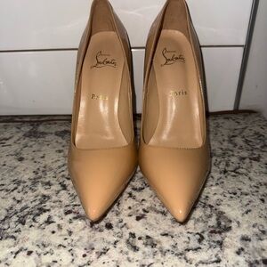 Christian Louboutin Beige Heels